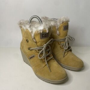 CAT Catepiller Womens Harper Ankle Boot Suede Faux Fur Womens 9.5. VERY GOOD.